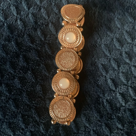 ⭐️Stretch rose gold bracelet. - Picture 1 of 8